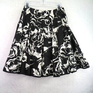 Lauren Ralph Lauren Skirt Womens 4P Petite Pleated‎ A-Line Floral Black White
